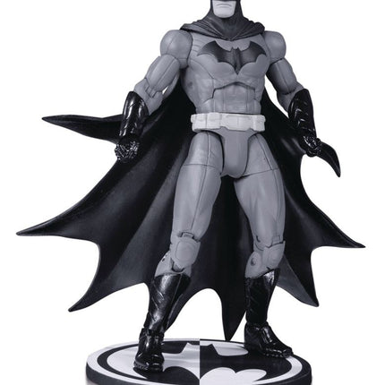 Batman Black &amp; White Figurka Batman autorstwa Grega Capullo 17 cm